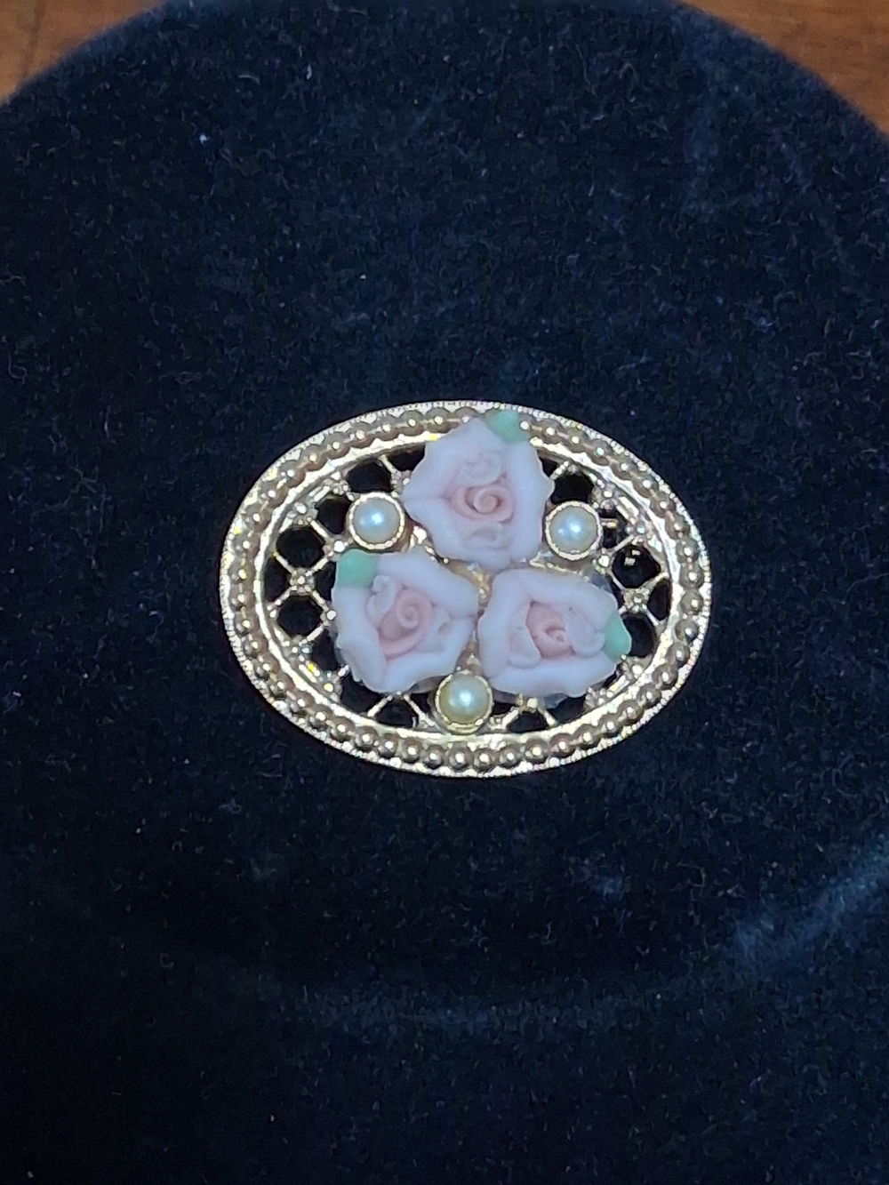 Gold-Tone Vintage Floral Porcelain Rose Brooch - Pink Roses